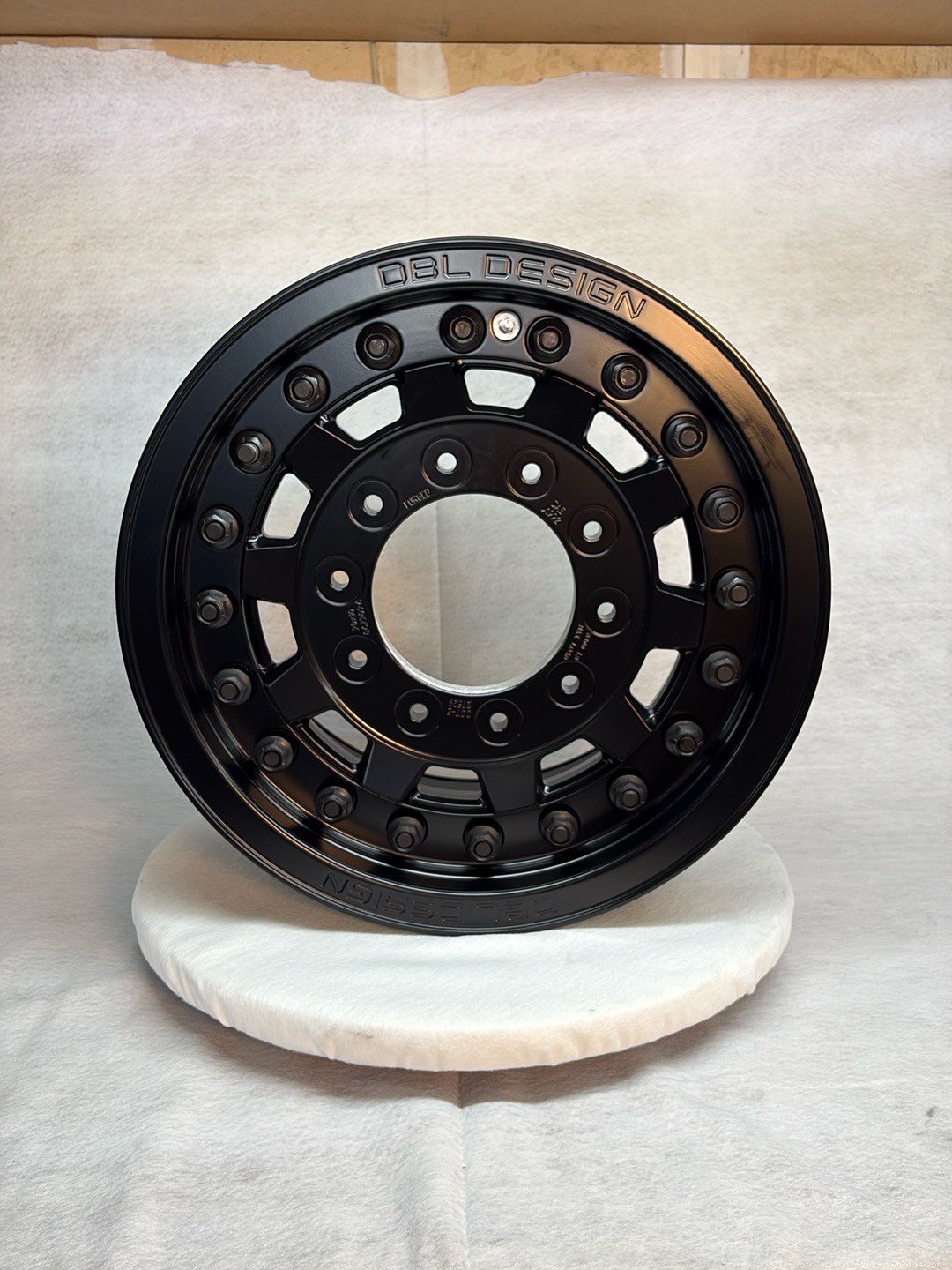 2-Piece matte black forged aluminum wheel