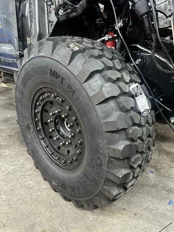 Continental MPT 81 365/80R20