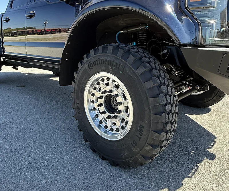 2-Piece super single wheel mounted on truck